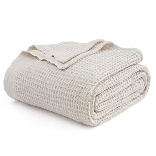 Cozy and Soft Woven Blankets