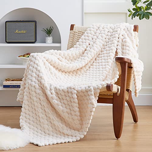 Cozy Soft Lightweight Fuzzy Flannel Blanket