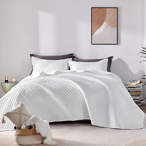 CozyLux Quilt Set - Lightweight Soft Bedspread - Lantern Ogee Pattern Coverlet Bedding Set