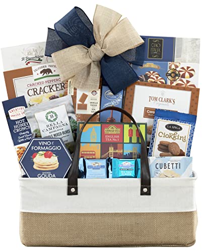 Delightful Gourmet Gift Basket by Wine Country Gift Baskets
