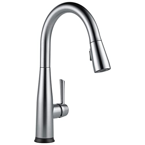 Delta Essa Touch Kitchen Faucet with Pull Down Sprayer, Arctic Stainless
