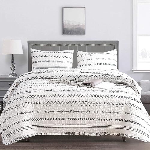 DURLENGEN White Quilt Set - Stylish & Lightweight Bedding Option