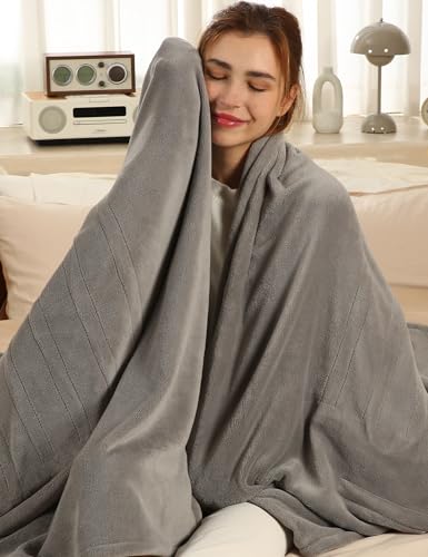 ESTINGO Heated Blanket - Fast Heating Blanket with Cozy Plush