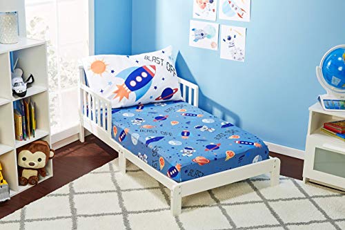 EVERYDAY KIDS Toddler Fitted Sheet and Pillowcase Set - Outer Space Adventures