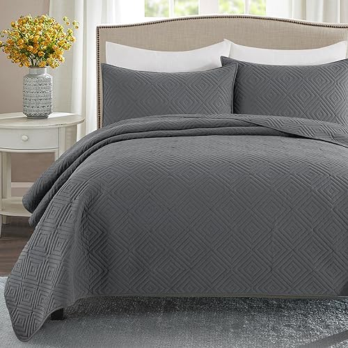 Gray King Size Quilt Set