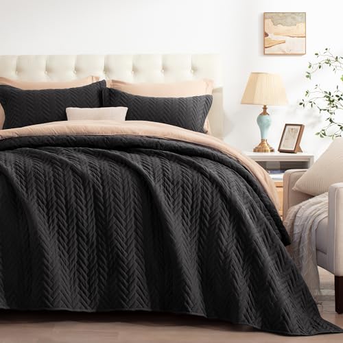GRT Black Quilt Set - Modern Style Bedspread Coverlet Set