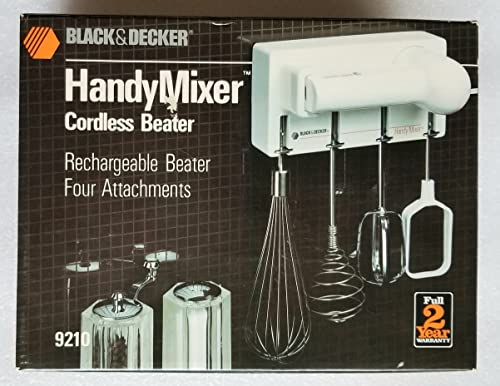 Black & Decker MX3200R 6-Speed Hand Mixer, Red