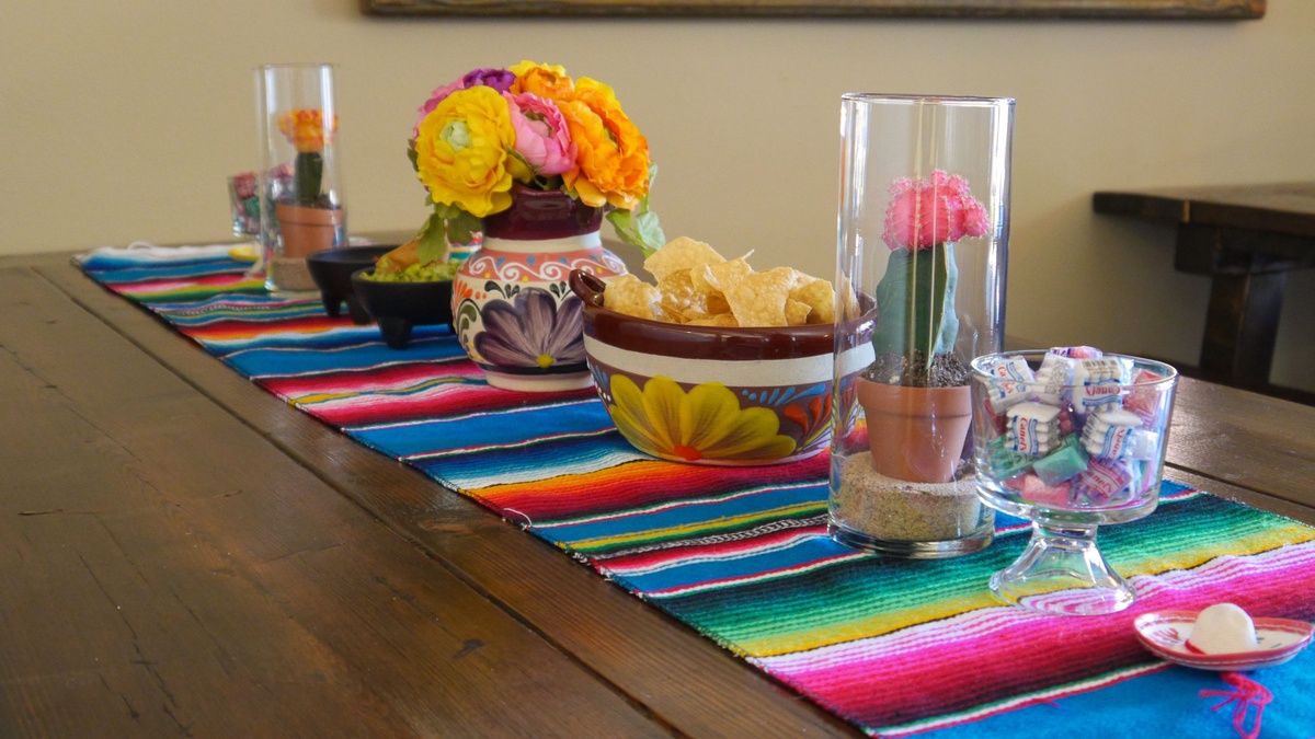 How Do Mexicans Set A Dinner Table: Manners