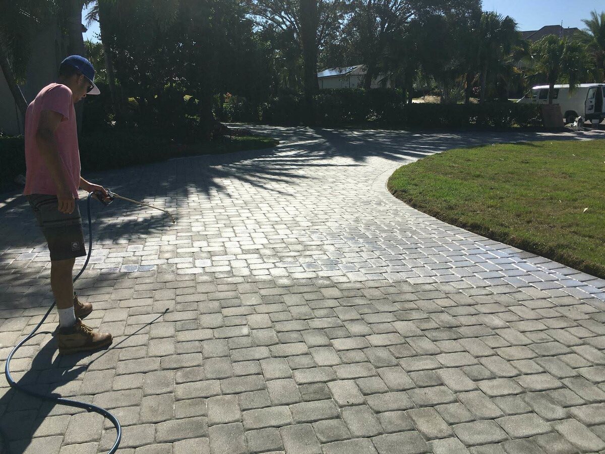 How Do You Clean Patio Pavers