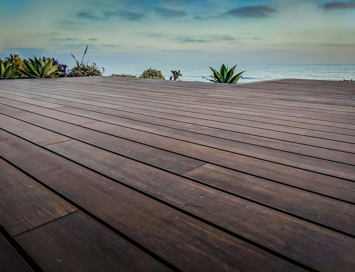 How Far Apart Are Joists For Trex Decking