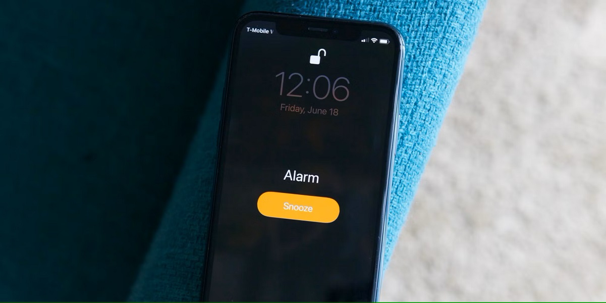 How Long Does An Alarm Clock Go Off For An IPhone