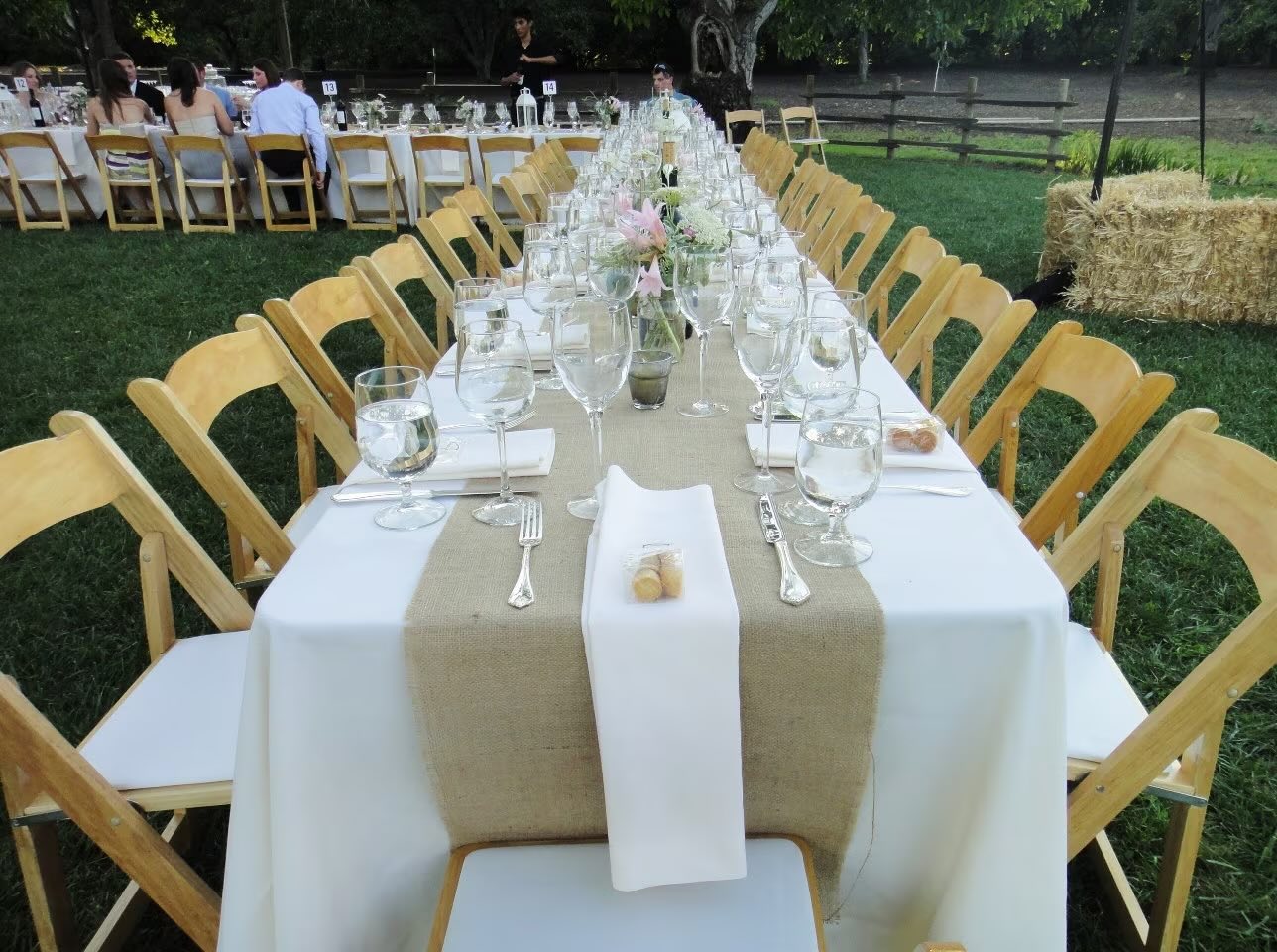 How Long Should A Table Runners Be