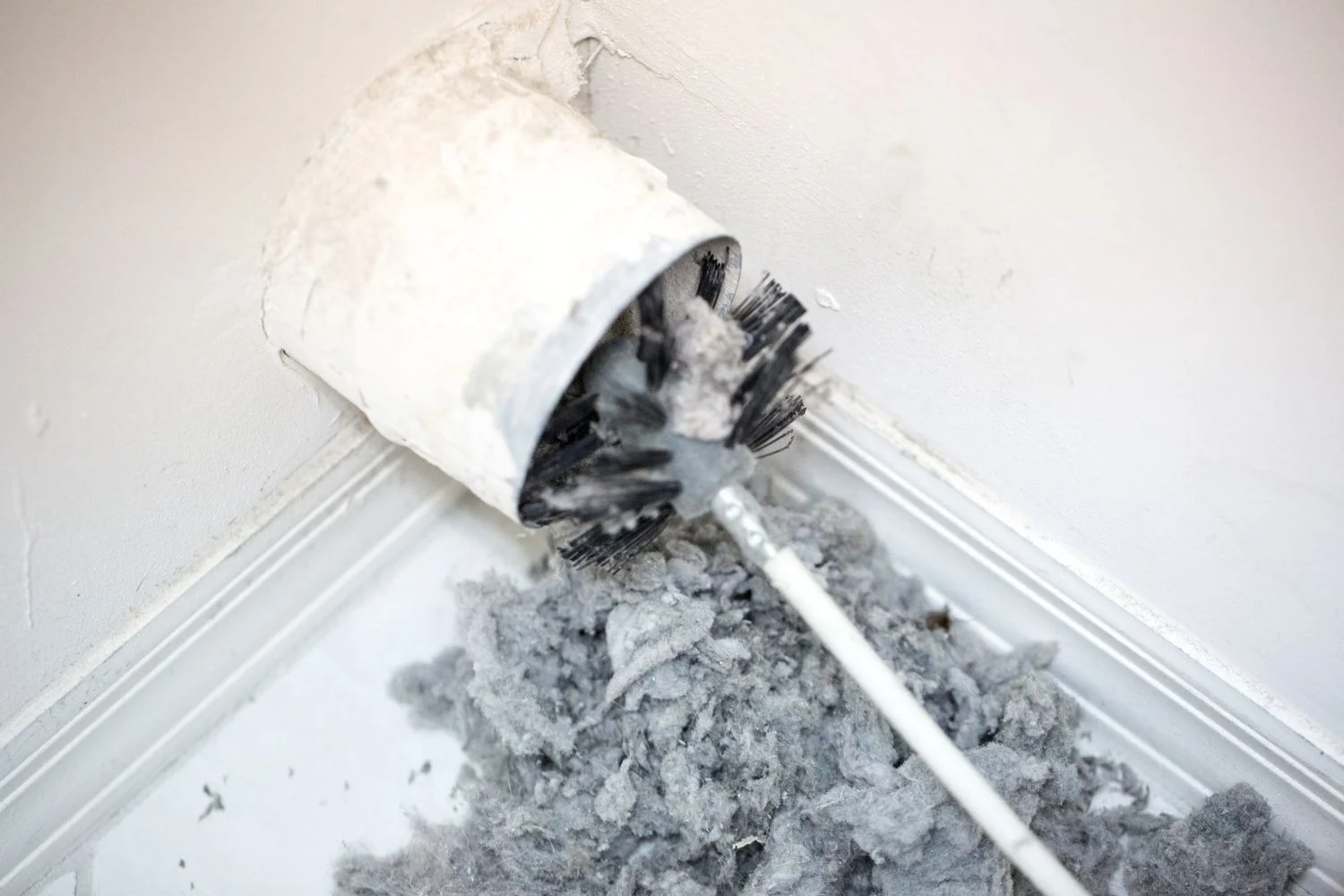 How Much Does It Cost To Clean A Dryer Vent