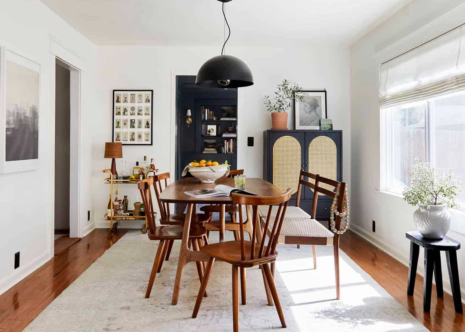How Tall Should My Dining Chairs Be?