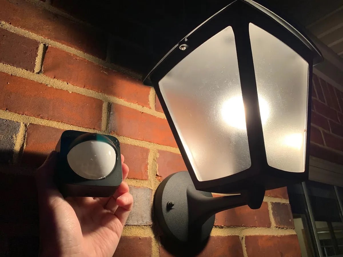How To Add A Motion Detector To An Existing Light