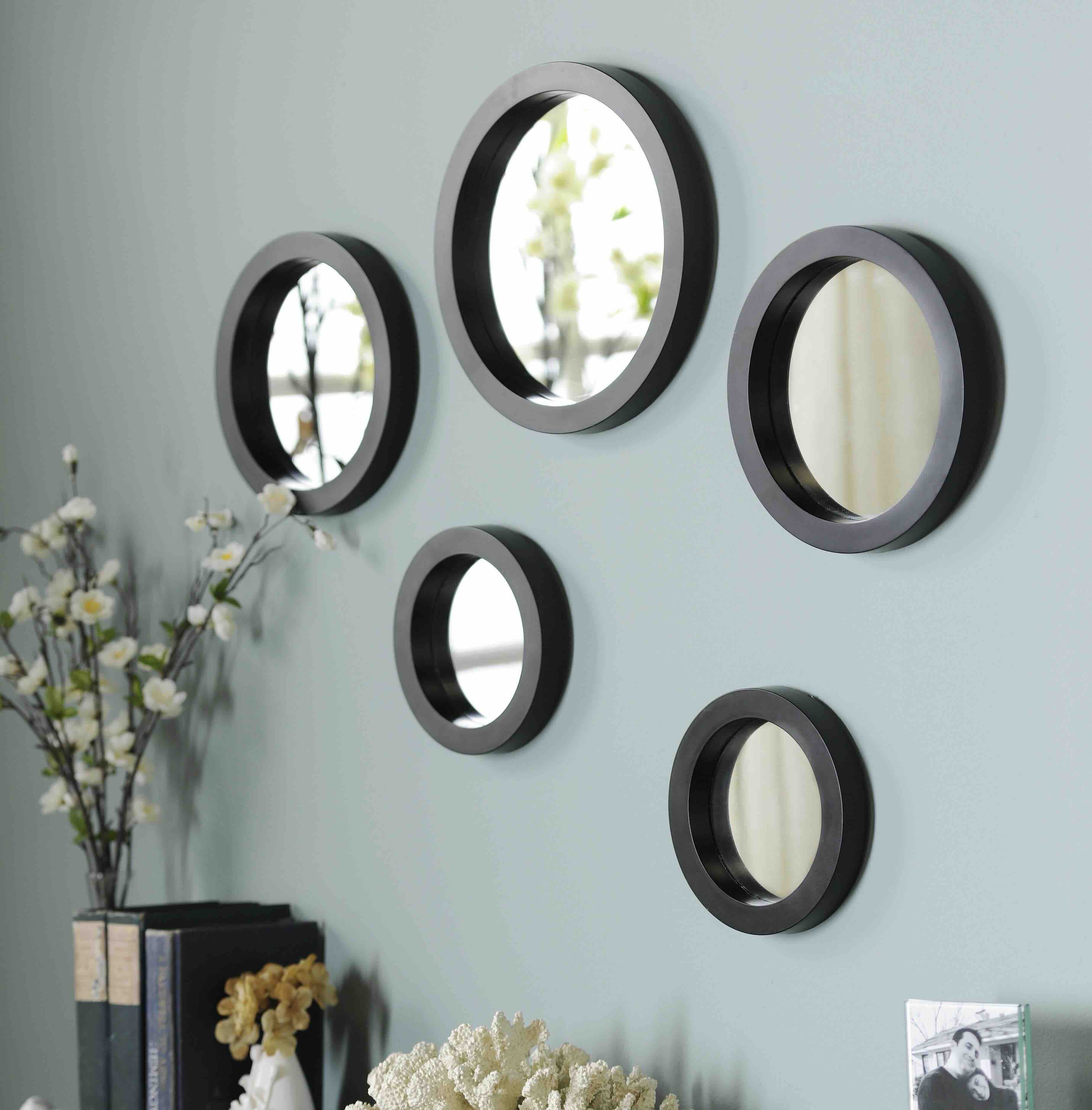How To Arrange Circular Mirrors On A Wall