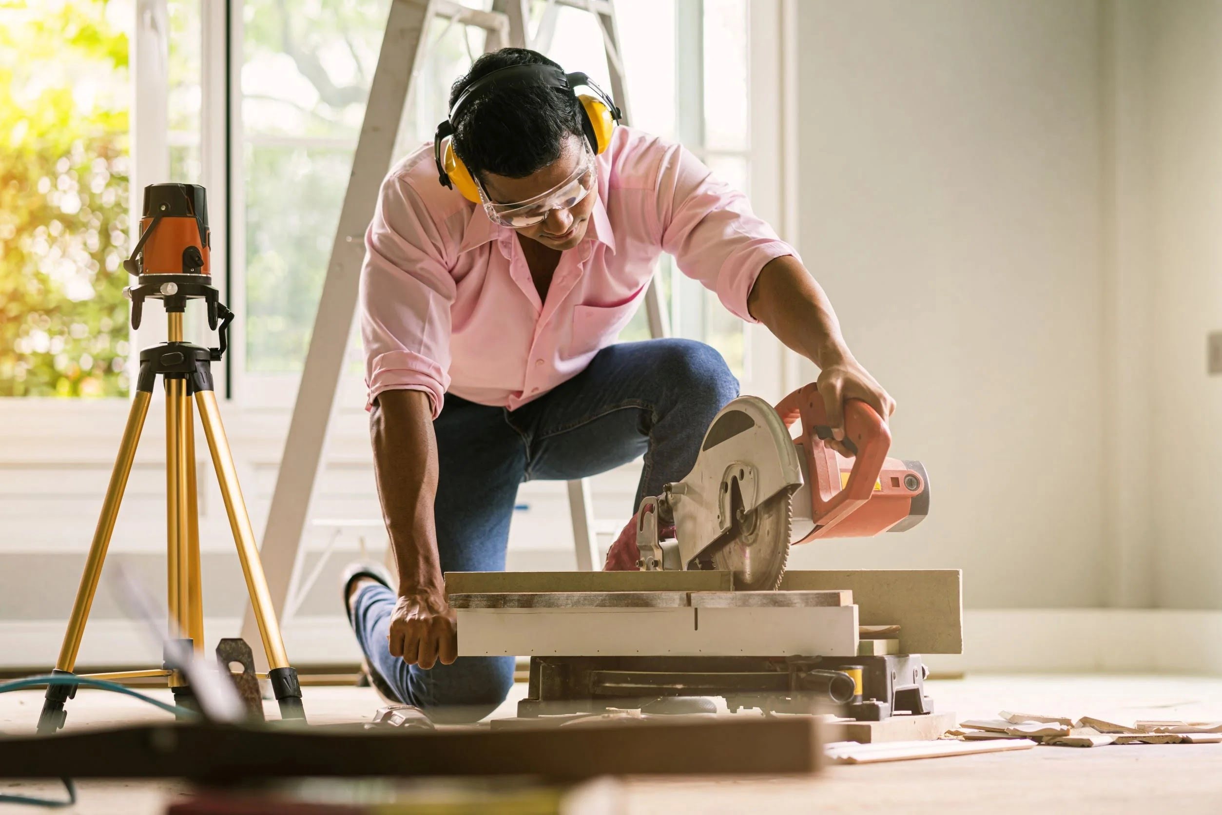 How To Become A Renovation Contractor