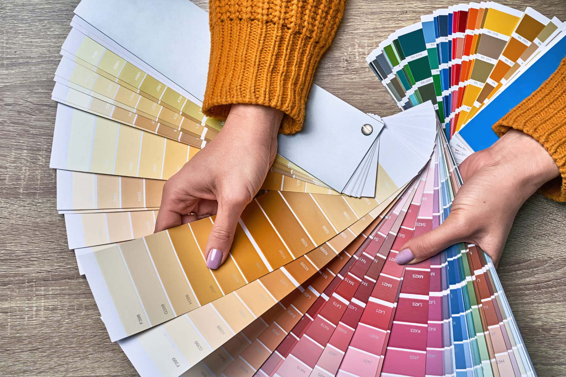 How To Choose The Right Paint For The Interior Of My House