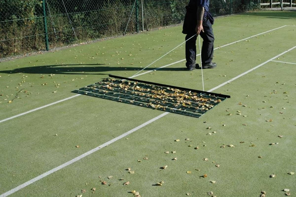 How To Clean A Synthetic Grass Tennis Court
