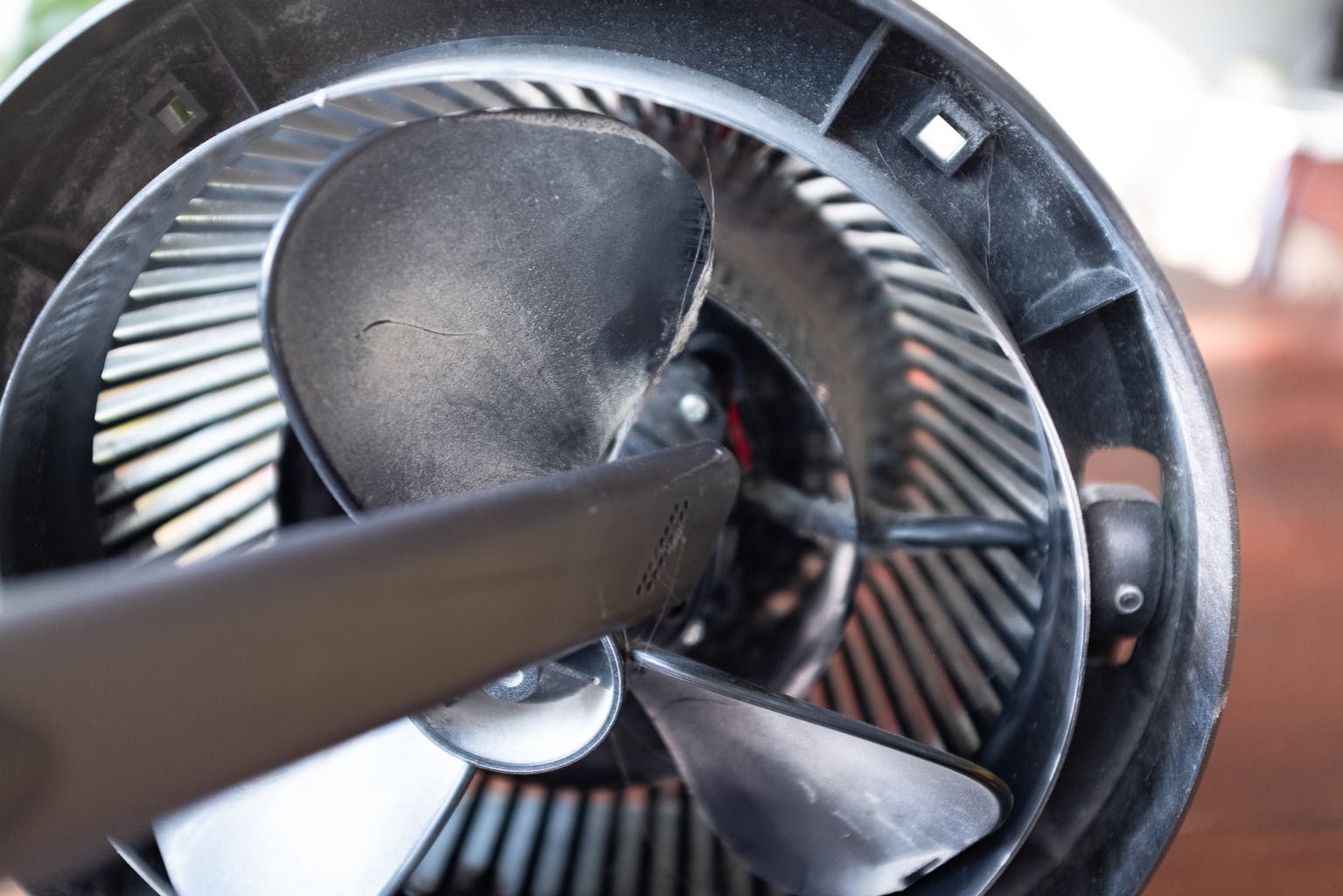 How To Clean An Air Conditioner Fan