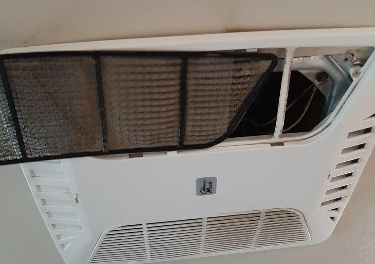 How To Clean An RV Air Conditioner Filter