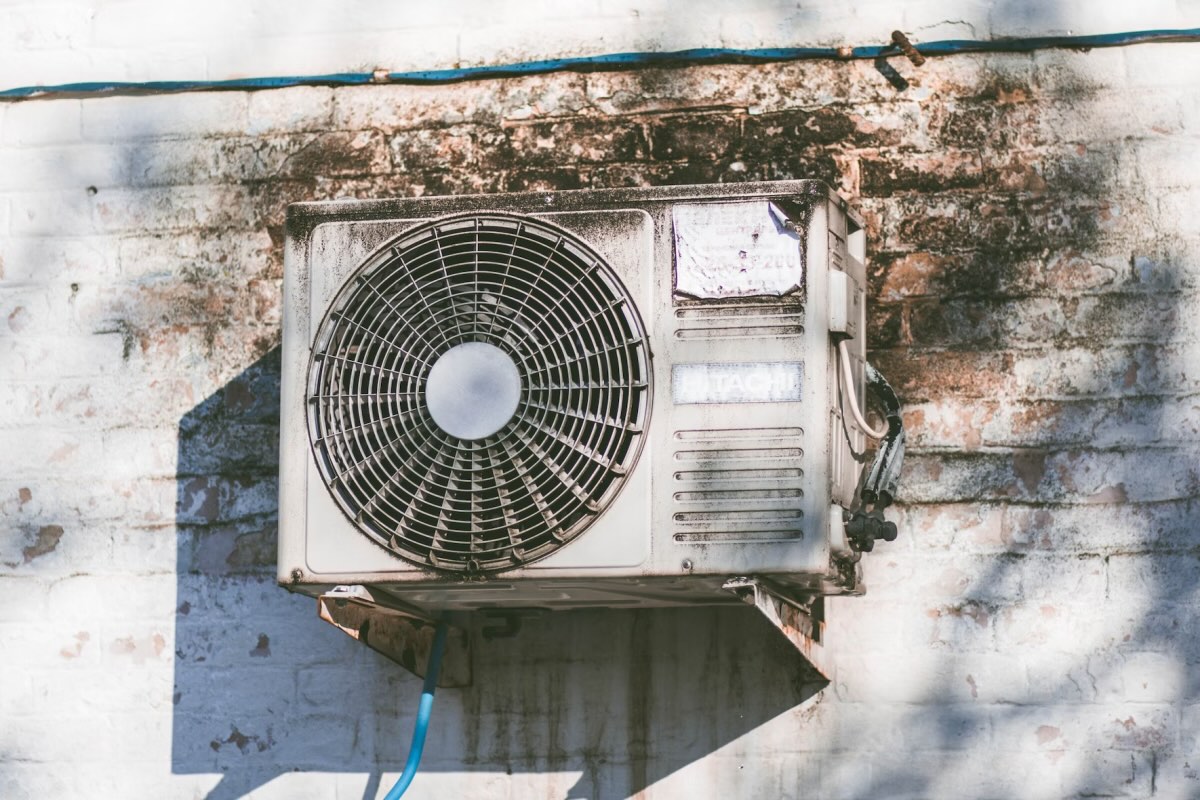 How To Clean Mold From A Window Air Conditioner