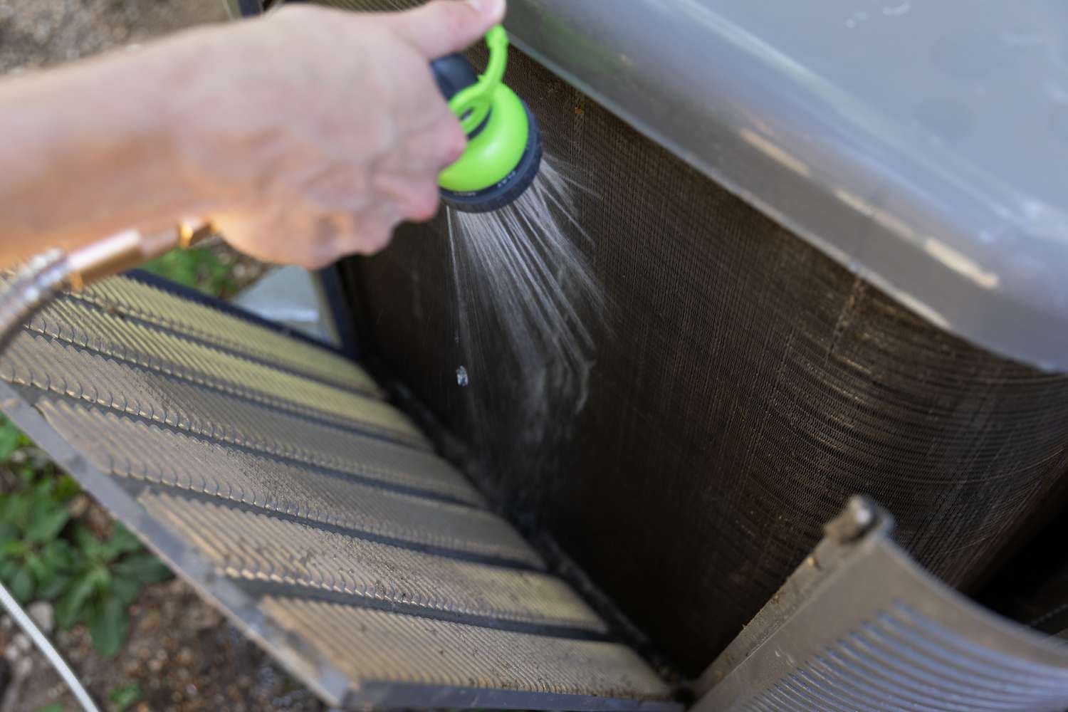 How To Clean The Outside Of An Air Conditioner Unit