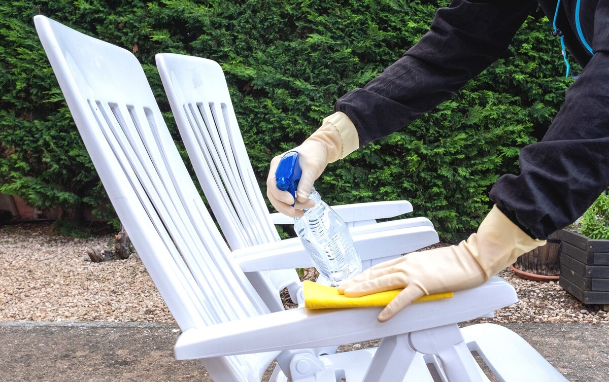 How To Clean White Resin Patio Furniture