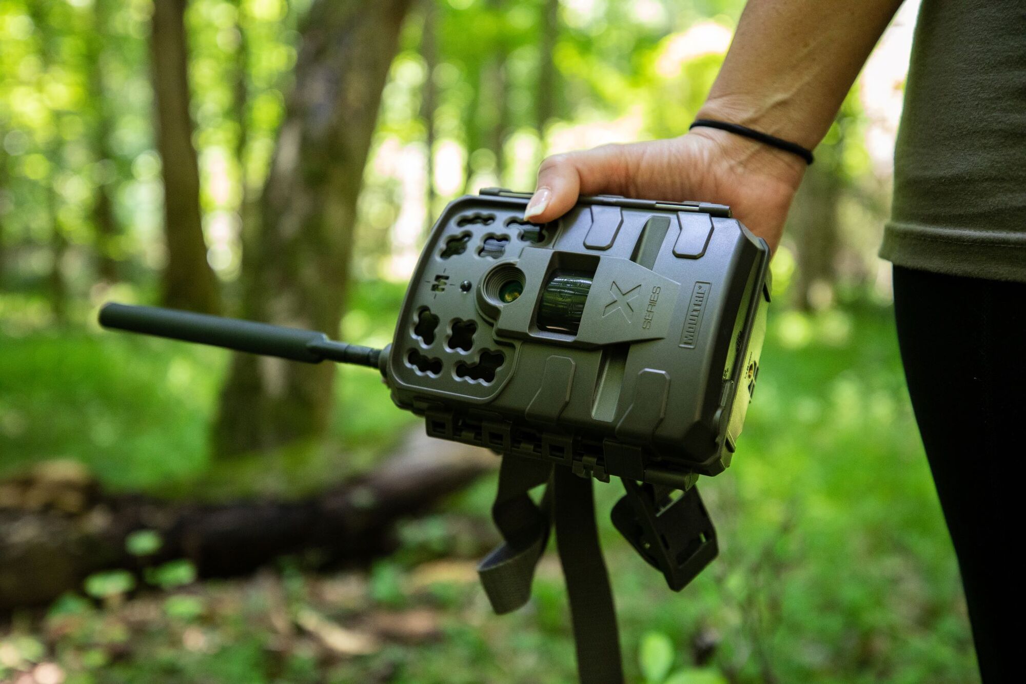 How To Configure Motion Detector Settings On Moultrie Cameras