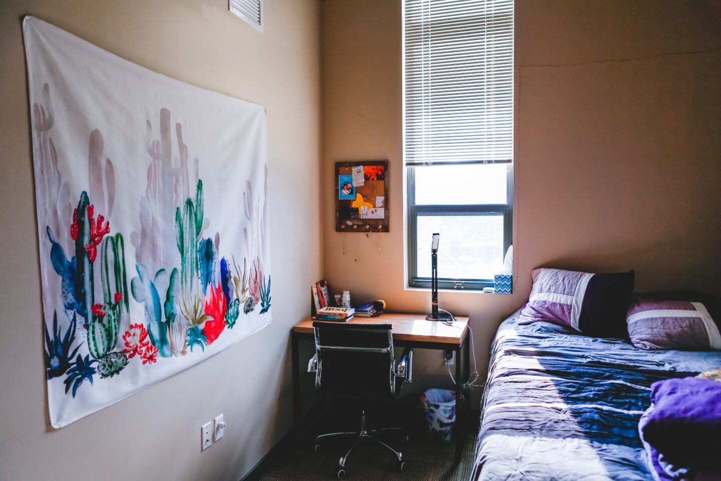 How To Cool A Dorm Room Without Air Conditioning