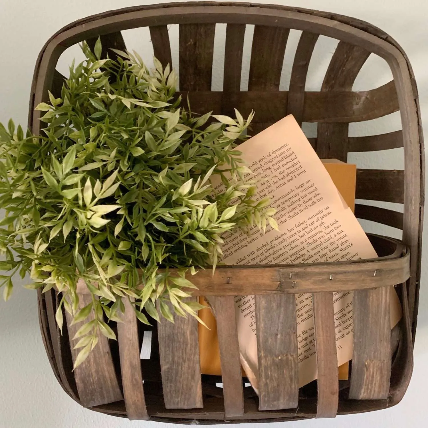 How To Decorate Tobacco Baskets