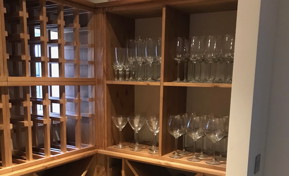 How To Display Wine Glasses In A Cabinet