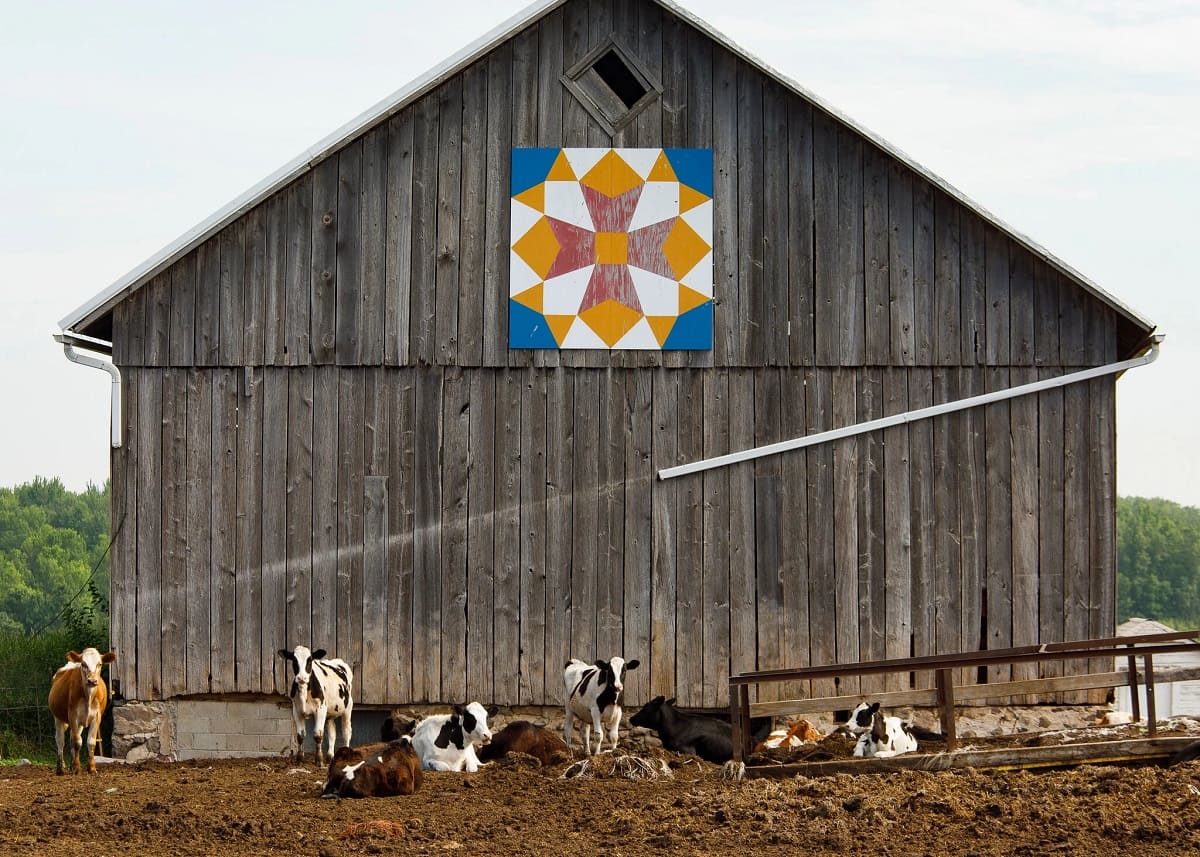 How To Hang A Barn Quilt