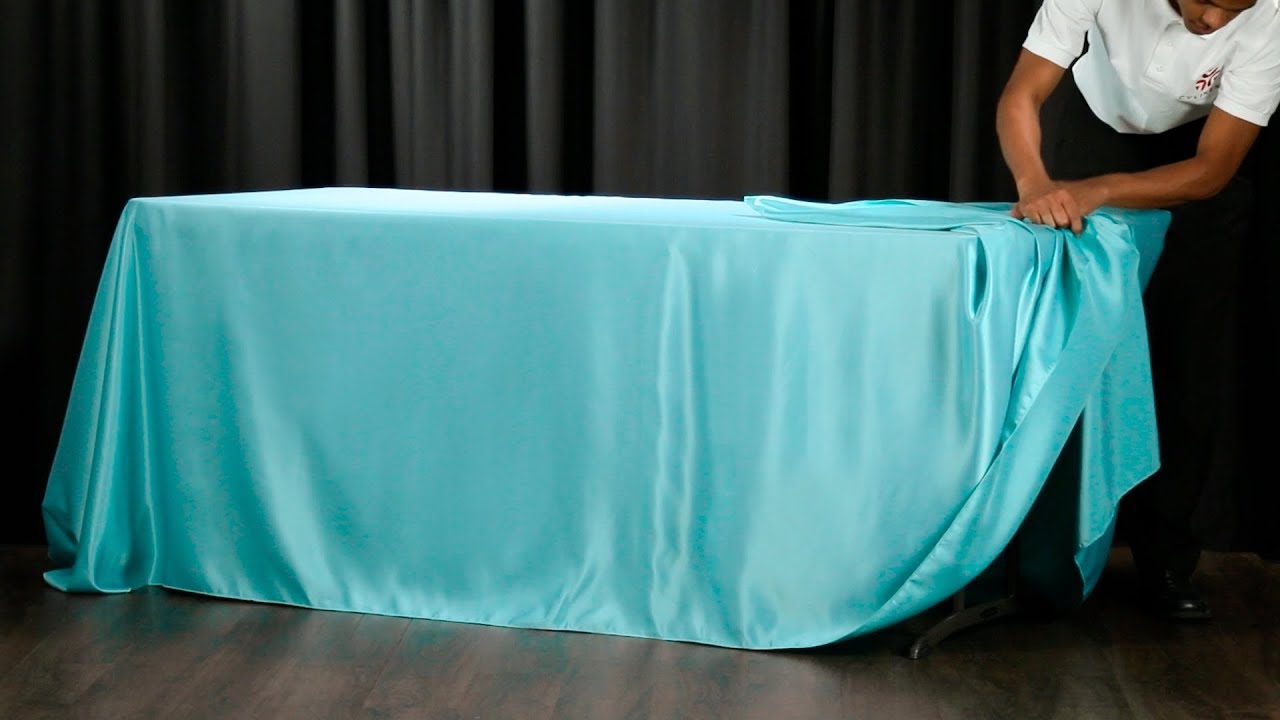 How To Layer Tablecloths