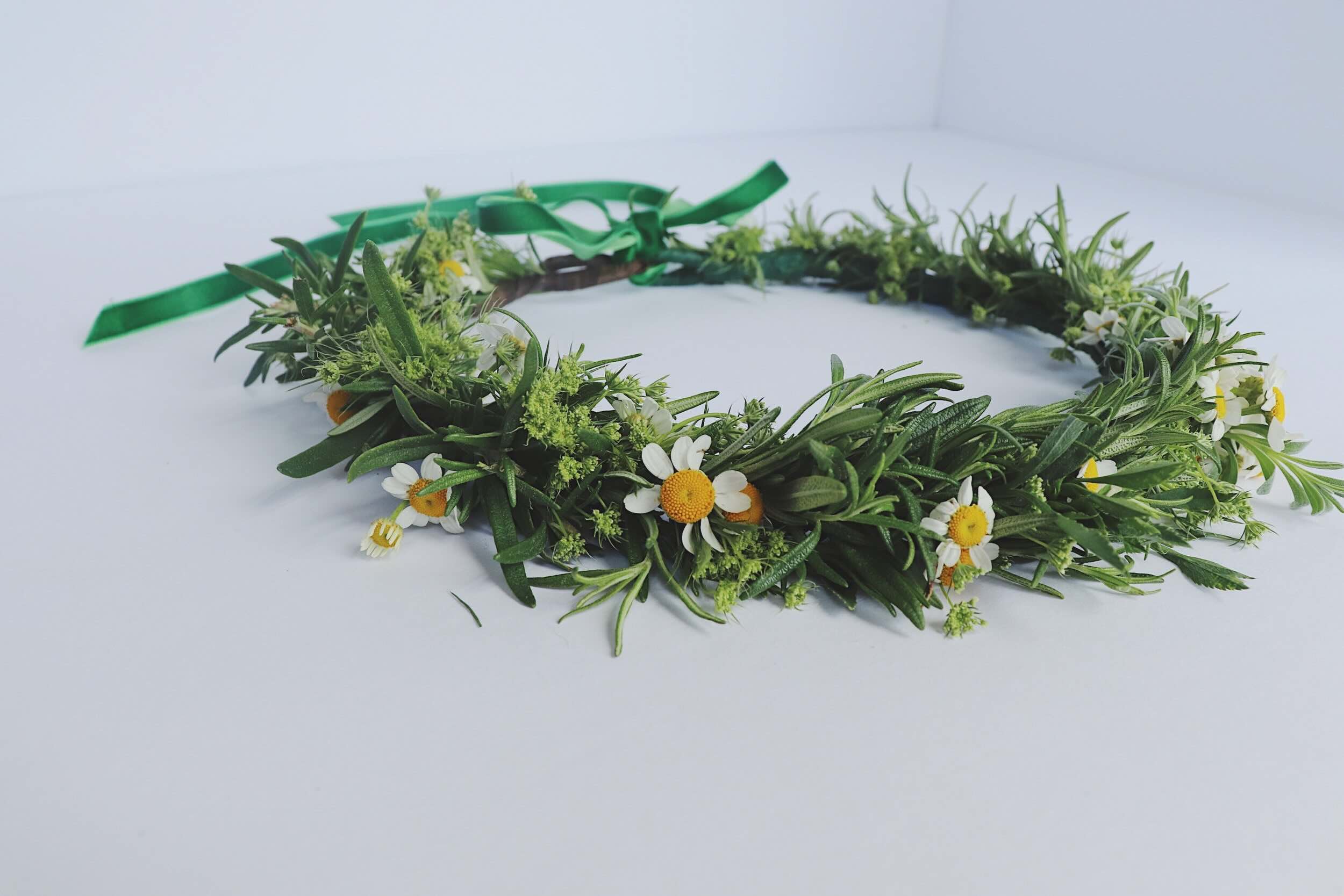 How To Make A Greenery Crown