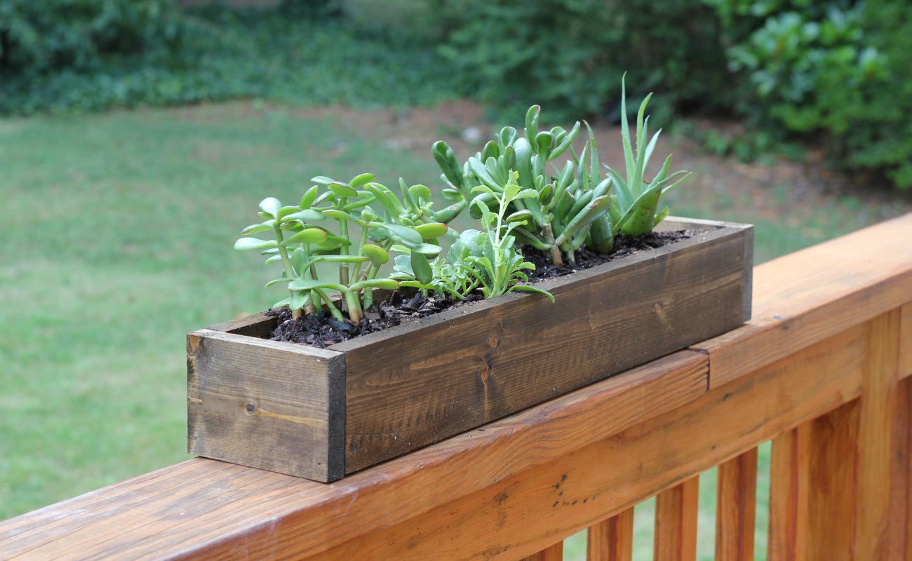 How To Make A Patio Planter Box