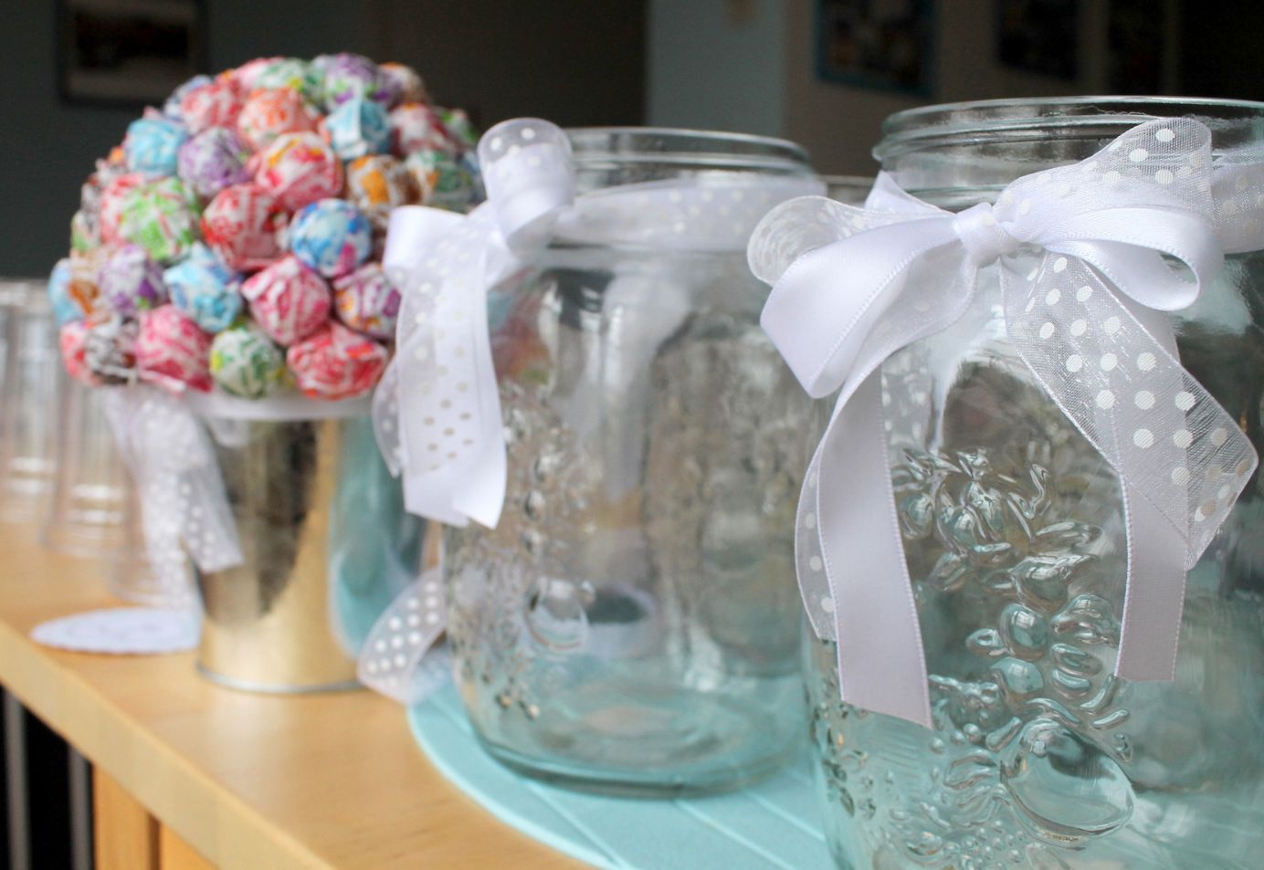 How To Make Dum Dum Centerpieces