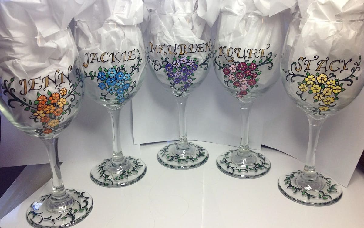 How To Make Personalized Wine Glasses With Cricut