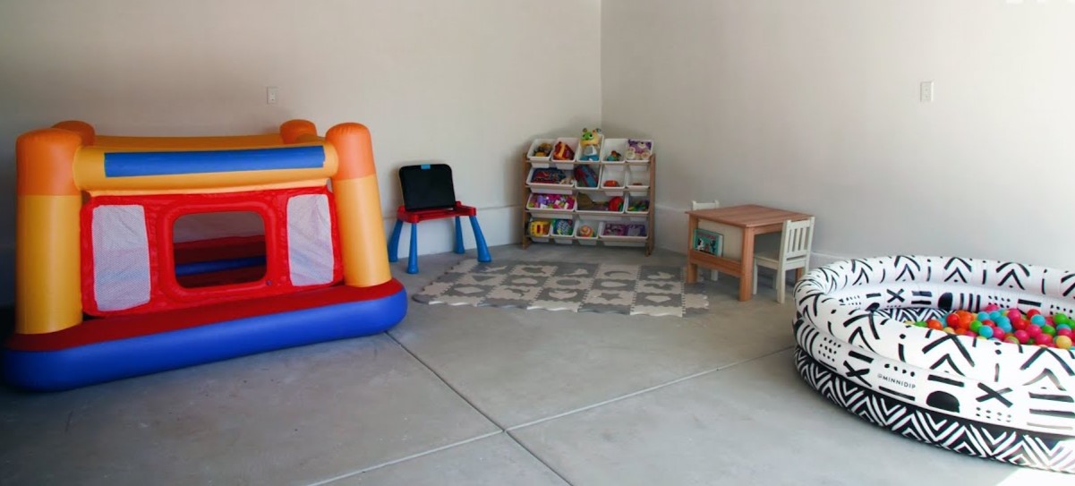 How To Make Your Garage A Temporary Play Area