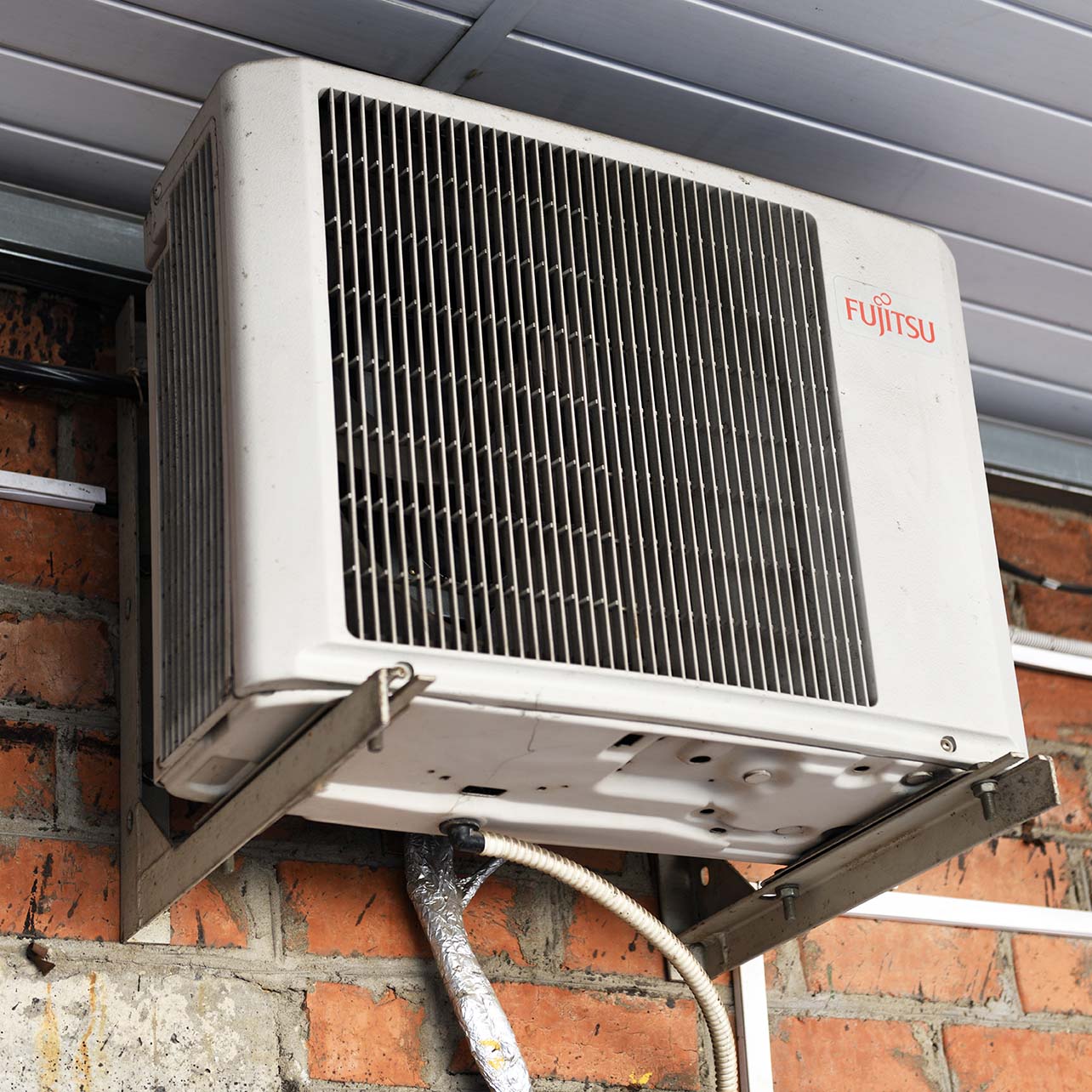How To Operate A Fujitsu Air Conditioner
