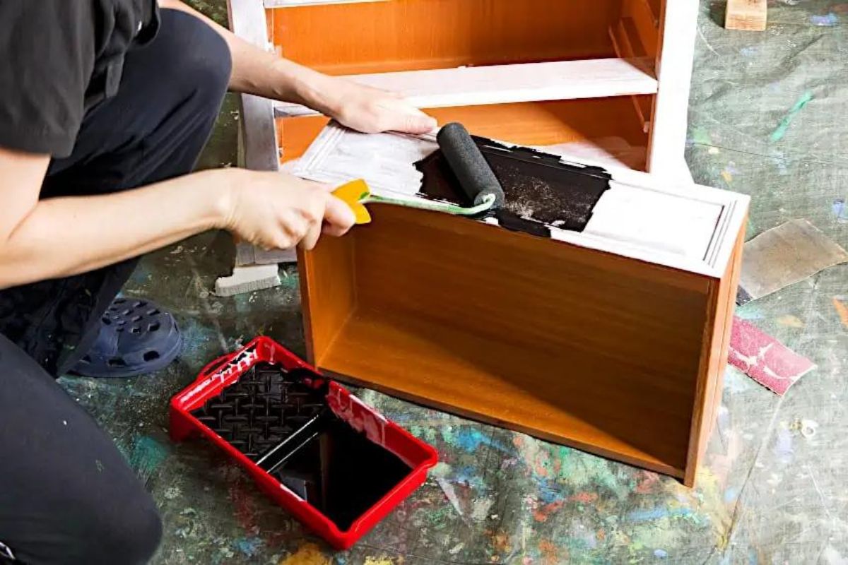 How To Paint A Veneer Dresser