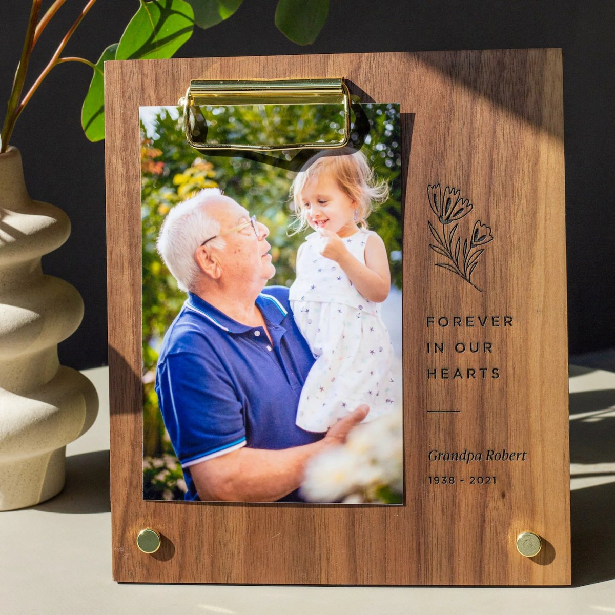 How To Personalized Picture Frames