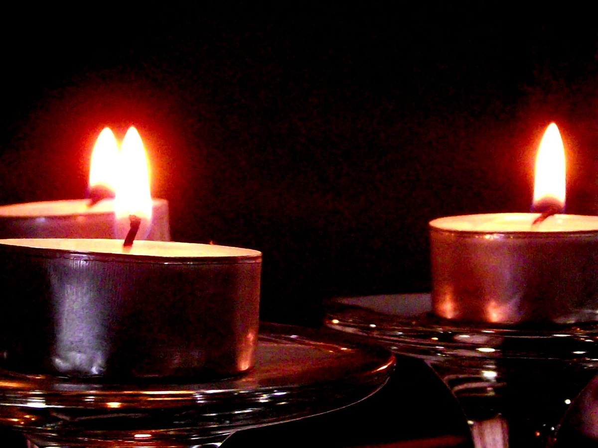 How To Photograph Candles