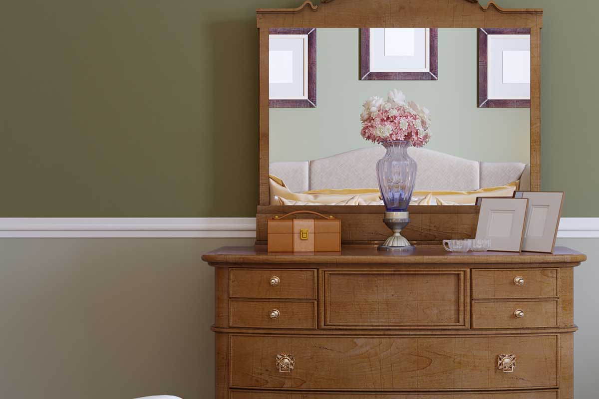 How To Put A Mirror On A Dresser