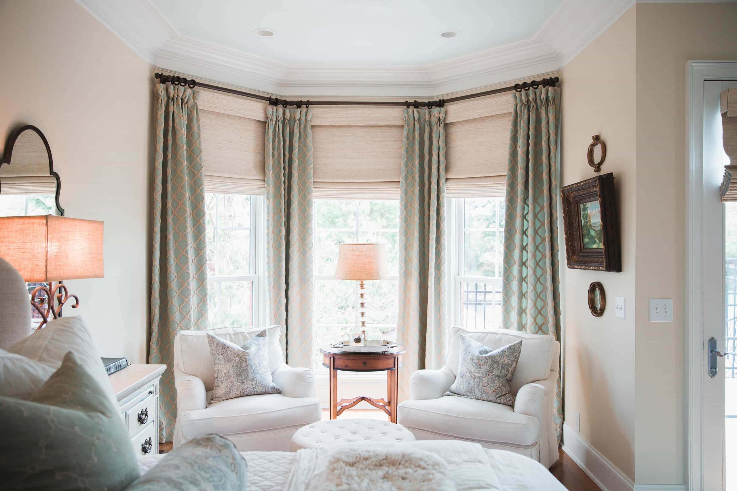 How To Put Drapes On A Bay Window