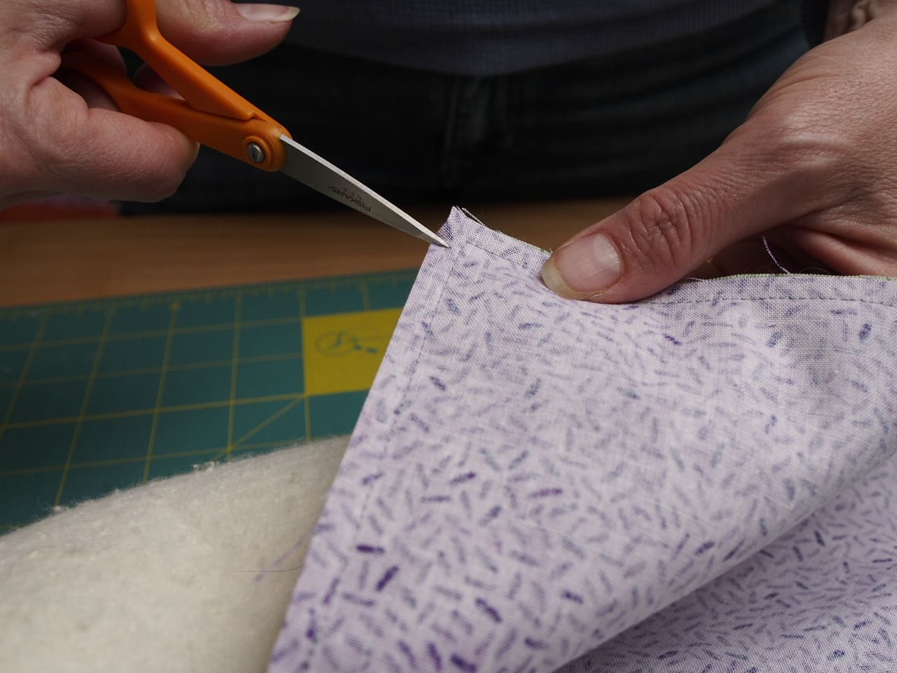 How To Quilt Corners For Beginners