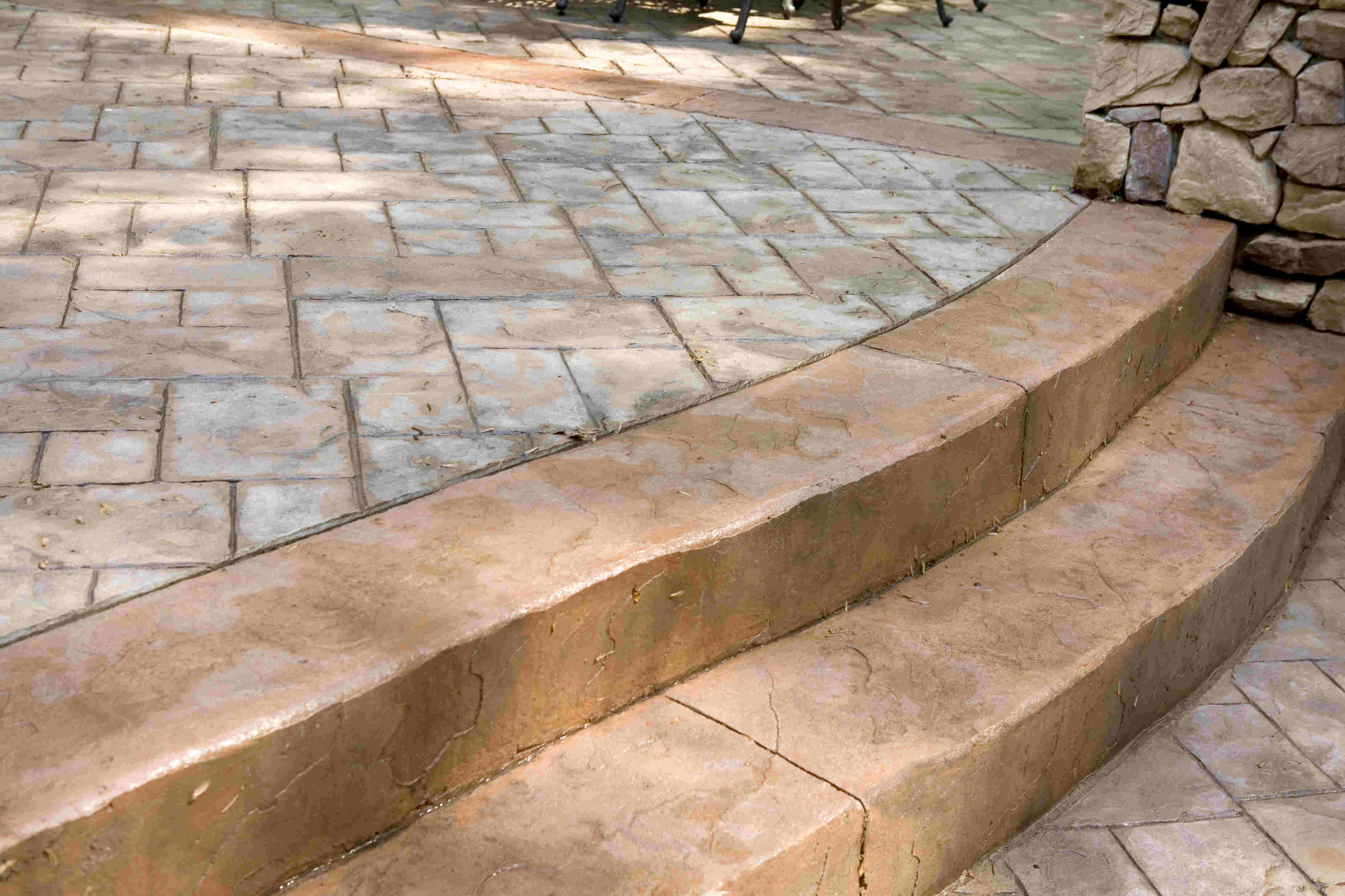 How To Remove Rust Stains From A Stone Patio