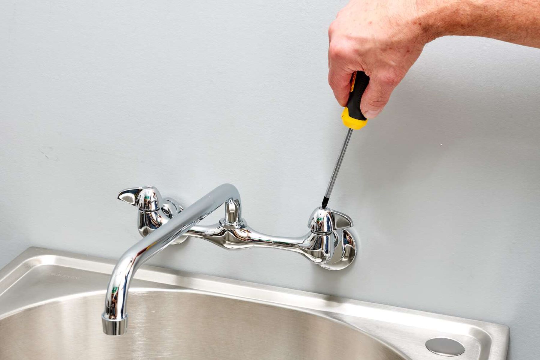 How To Repair A Design House Bathroom Faucet That Is Leaking