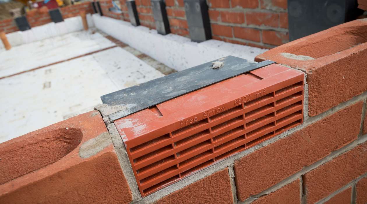 How To Set Up A Positive And Negative Air Ventilation System