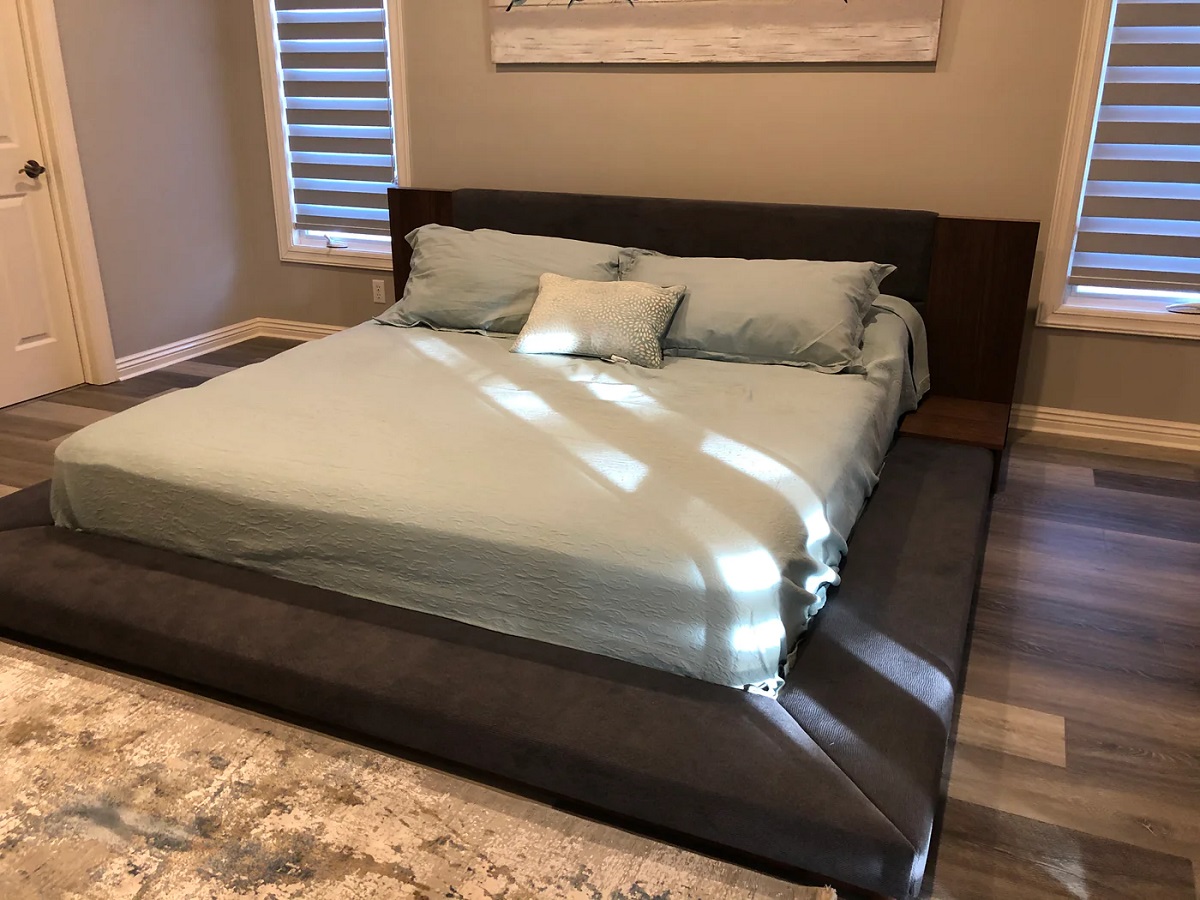 How To Style King Bed